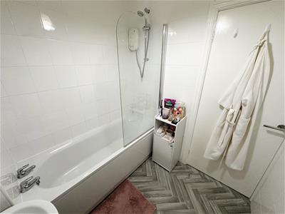 Picture 16